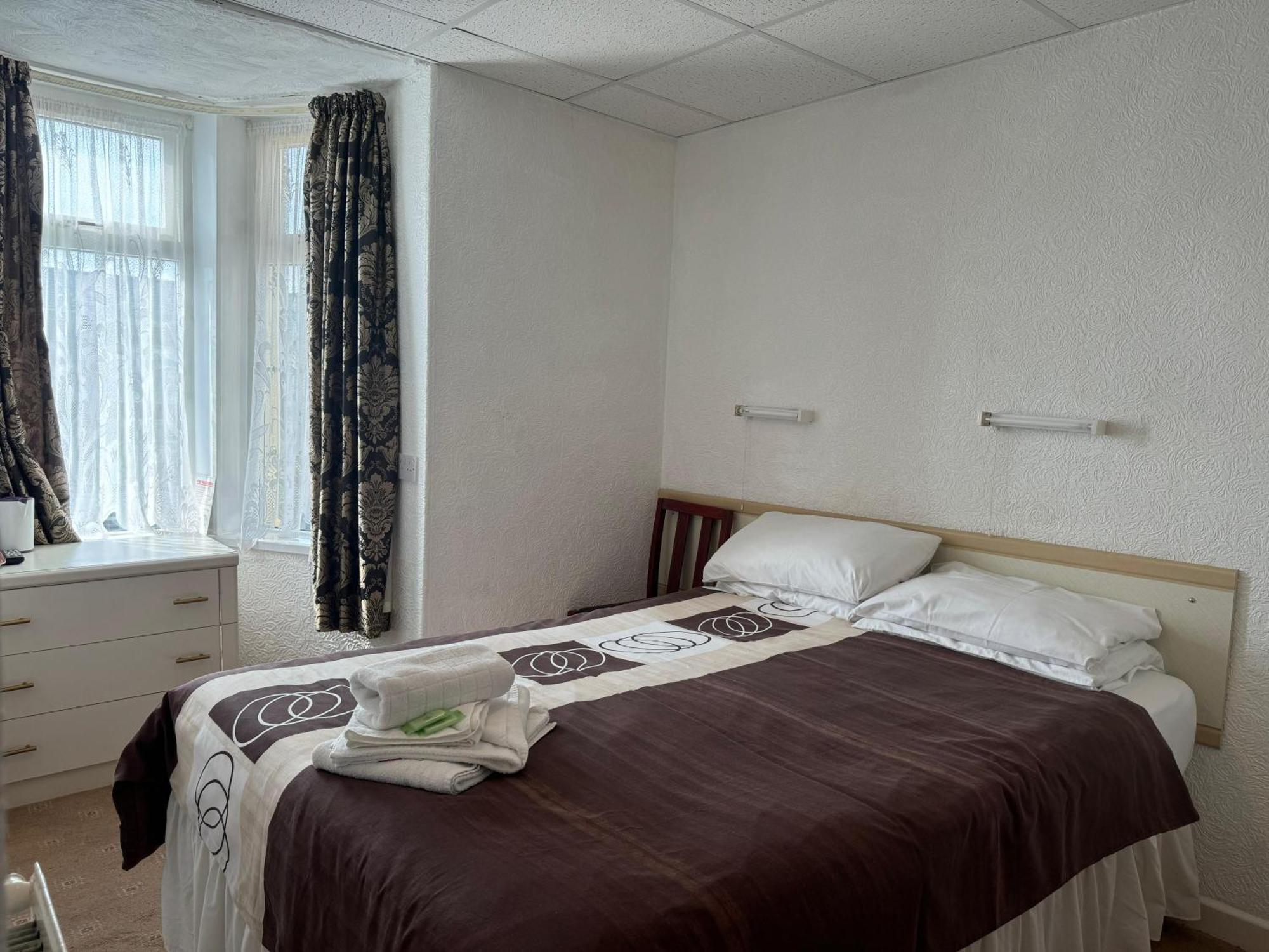Delton Hotel ブラックプール エクステリア 写真