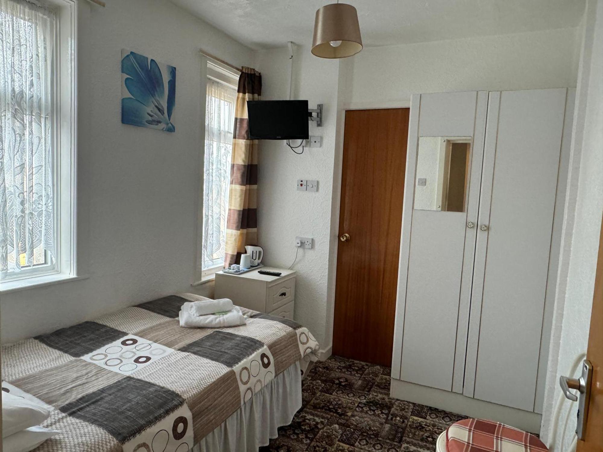 Delton Hotel ブラックプール エクステリア 写真