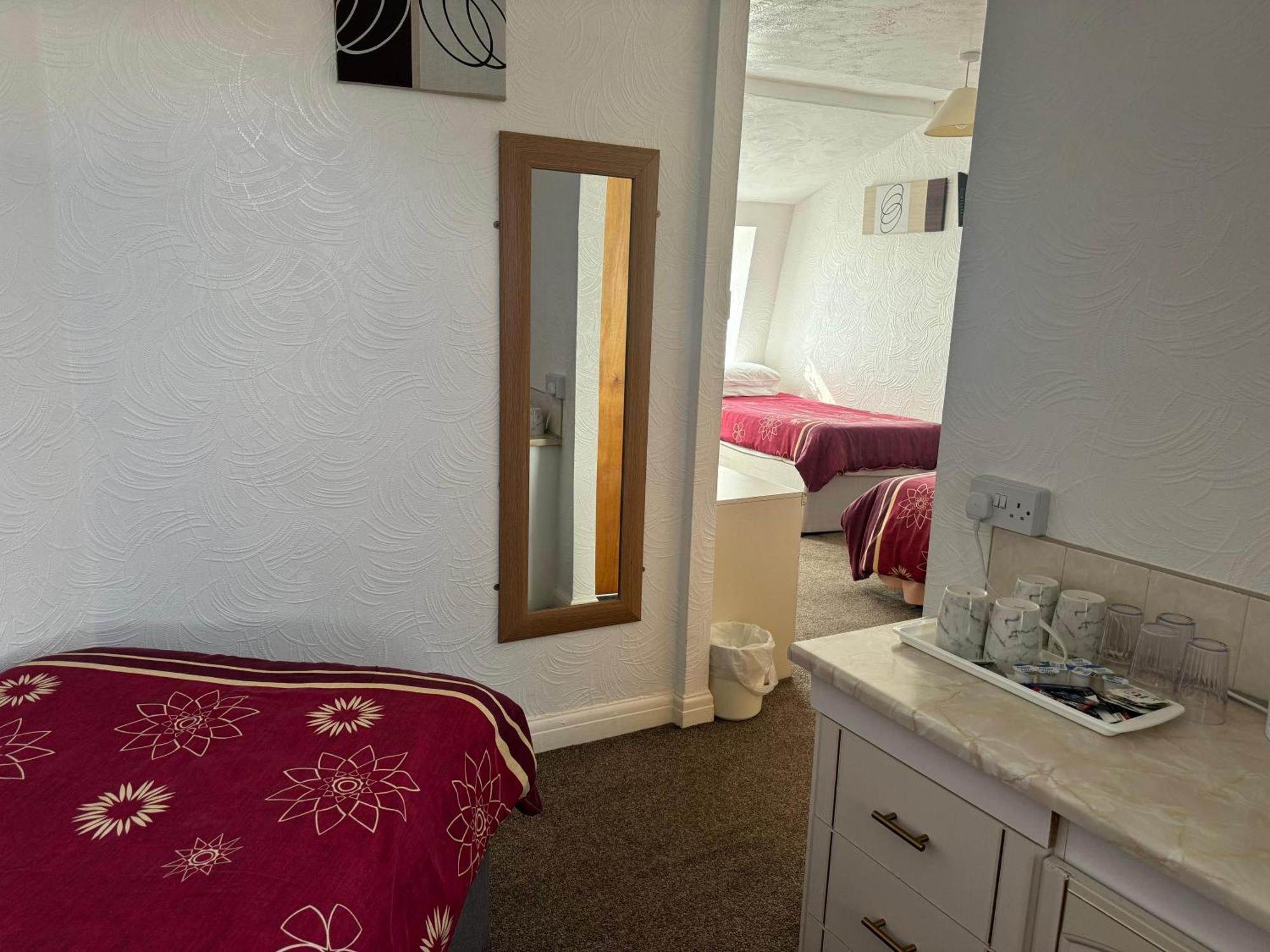 Delton Hotel ブラックプール エクステリア 写真